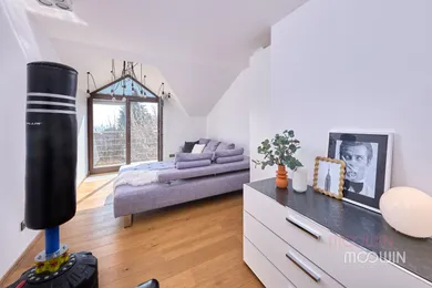 Na predaj dom v Bratislava-Rača · €1 079 000 · Novostavba