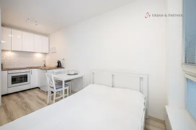 Na predaj 1-izbový byt, 33 m², Bratislava-Dúbravka