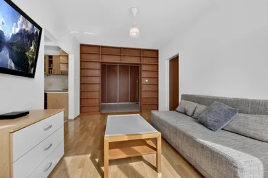 Na predaj 2-izbový byt, 59 m², Bratislava-Vrakuňa, Píniová