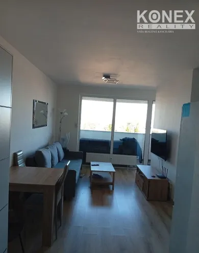 Na predaj 1-izbový byt, 38 m², Trebišov, Hodvábna