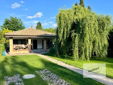 Domy na predaj 3-izbový, Nové Zámky · €210 000