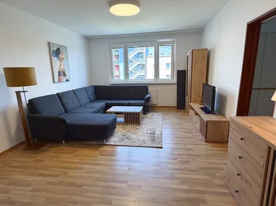 Mieszkania na wynajem, 4-pokojowe, Bratislava-Karlova Ves · €1150