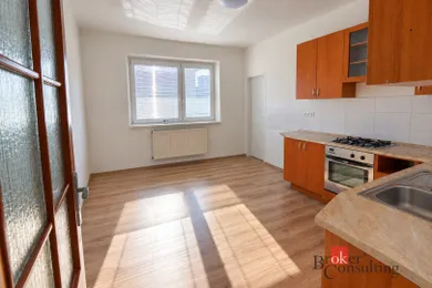 Na prenájom 2-izbový byt, 66 m², Spišská Nová Ves, Letecká