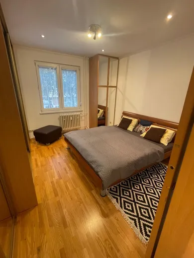 Na prenájom 2-izbový byt, 55 m², Bratislava-Ružinov, Astrová