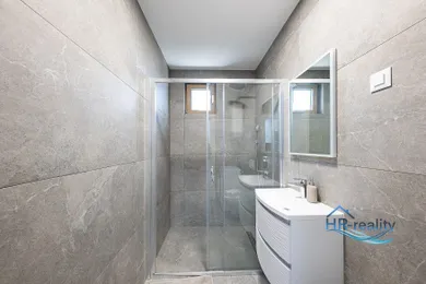 Na predaj 2-izbový byt, 55 m²