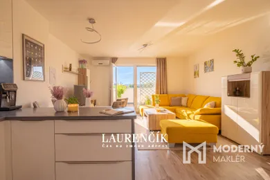 Mieszkania na sprzedaż, 3-pokojowe, Trenčín · €269 560