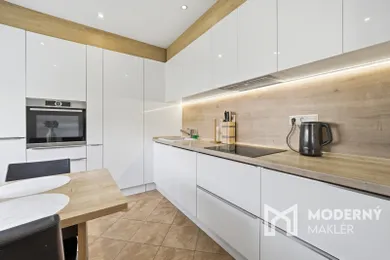 Byty na predaj 4-izbový, Nitra · €193 000
