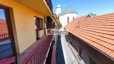 Na predaj 2-izbový byt, 60 m², Kežmarok, Kostolné námestie