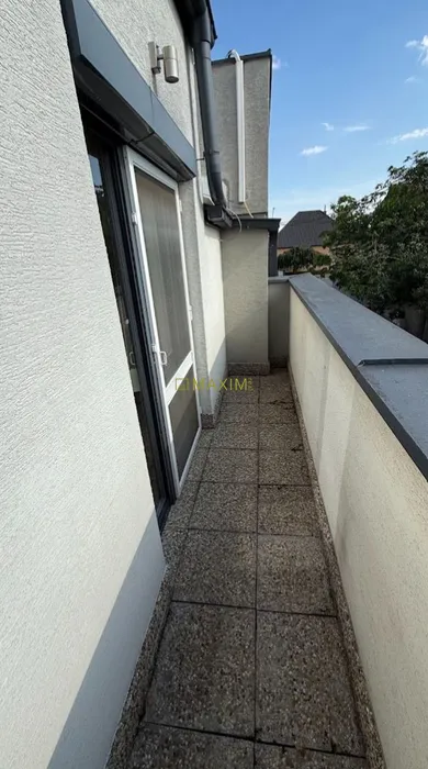 Na predaj 2-izbový byt, 57 m², Bratislava-Vajnory, Roľnícka