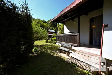 Na predaj rekreačný dom, 28 m², Banská Bystrica, Laskomerská