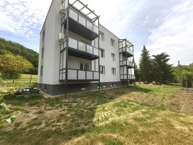 Na predaj 3-izbový byt, 68 m², Ptičie
