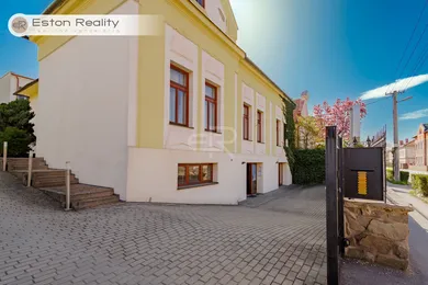 Lokale komercyjne na wynajem, Prešov · €312