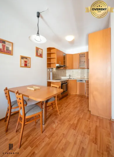 Na predaj 2-izbový byt, 61 m², Bratislava-Ružinov, Tomášikova
