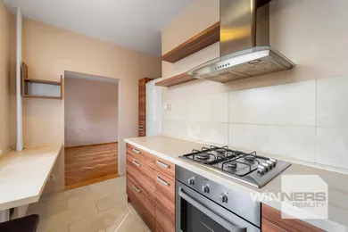 Na predaj 2-izbový byt, 50 m², Košice-Západ, Mikovíniho