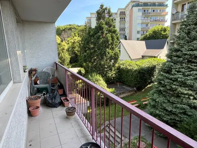 Na predaj 3-izbový byt, 60 m², Bratislava-Nové Mesto, Na Revíne