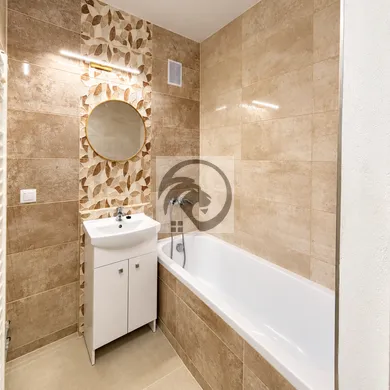 Na predaj 3-izbový byt, 66 m², Levice, Ul. M. R. Štefánika