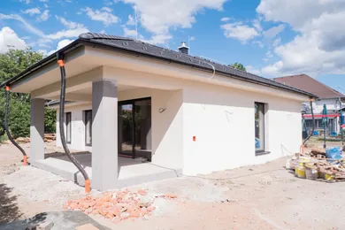 Domy na sprzedaż, Veselé · €279 000