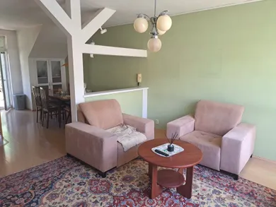 Na predaj 8-izbový dom, 1 m², Nová Baňa