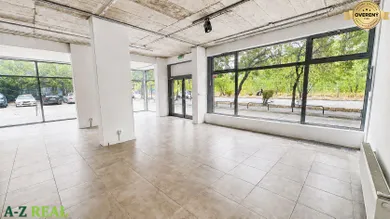 Lokale komercyjne na wynajem, Bratislava-Ružinov · €2450