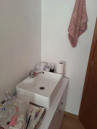 Na prenájom komerčné, 27 m², Komárno, Župná ul.