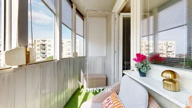 Na predaj 3-izbový byt, 68 m², Dunajská Streda, Nová Ves