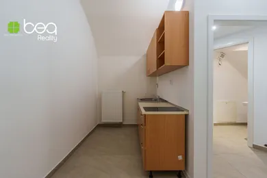 Na prenájom 1-izbový byt, 50 m², Levoča, Námestie Majstra Pavla