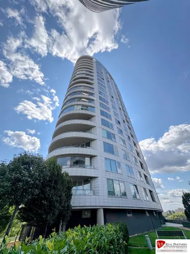 Квартиры в аренду, 2-комнатные, Bratislava-Nové Mesto · €1 000