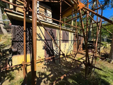 Na predaj rekreačný dom, 40 m², Hlohovec