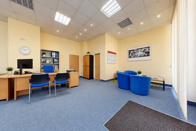 Na prenájom komerčné, 140 m², Bratislava-Ružinov, Košická