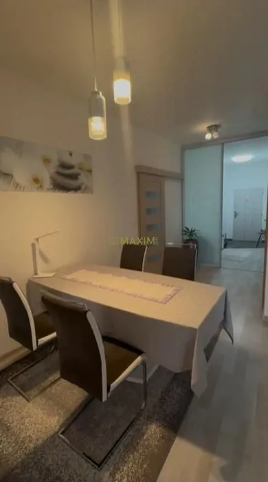 Na predaj 3-izbový byt, 129 m², Bratislava-Karlova Ves, Kresánkova