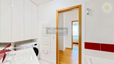 Na prenájom 3-izbový byt, 90 m², Bratislava-Staré Mesto, Landererova
