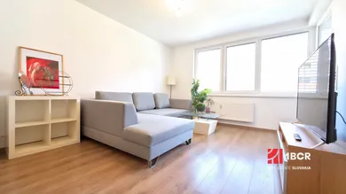 Na prenájom 2-izbový byt, 57 m², Bratislava-Rača, Malokrasňanská