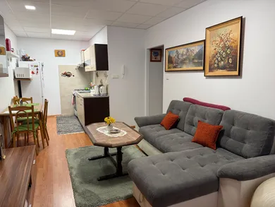 Mieszkania na wynajem, 2-pokojowe, Košice-Nad jazerom · €699