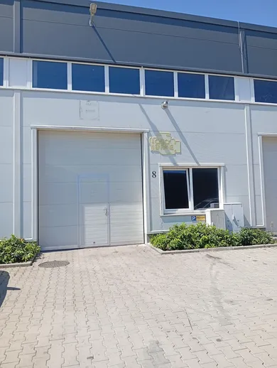 Objekty na prenájom, Bratislava-Vajnory · €2 100