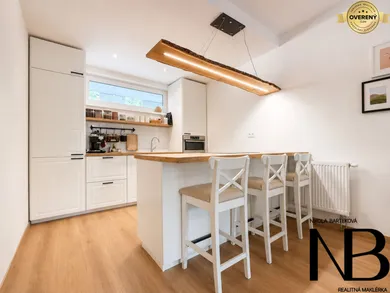 Na predaj 3-izbový byt, 76 m², Trenčianske Teplice