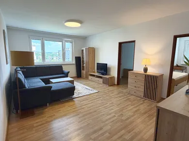 Na prenájom byt v Bratislava-Karlova Ves · €1 150 · Dokončené