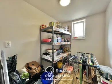 Na predaj dom, 140 m², Nové Zámky, Andovská