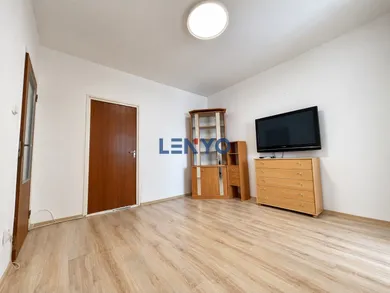 Na predaj 2-izbový byt, 50 m², Galanta, Mierová