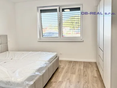 Na predaj 2-izbový byt, 65 m², Sládkovičovo, Fučíkova 2209/147
