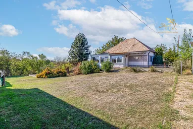 Na predaj dom, 140 m², Radava