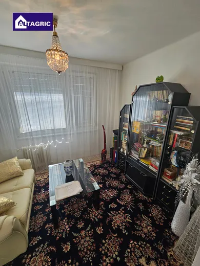 Na predaj 3-izbový byt, 71 m², Komárno, Rákócziho ul.
