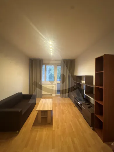 Na prenájom 2-izbový byt, 45 m², Žilina