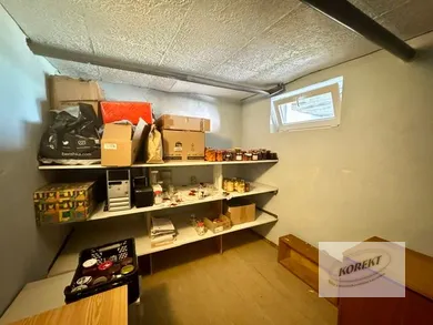 Na predaj 3-izbový dom, 200 m², Bánov