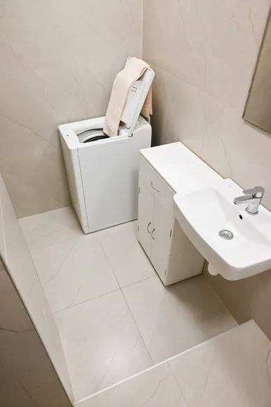 Na predaj 2-izbový byt, 58 m², Banská Bystrica, Internátna