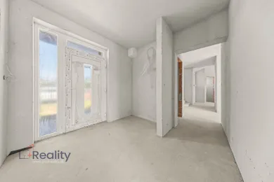 Na predaj 5-izbový dom, 130 m², Senec