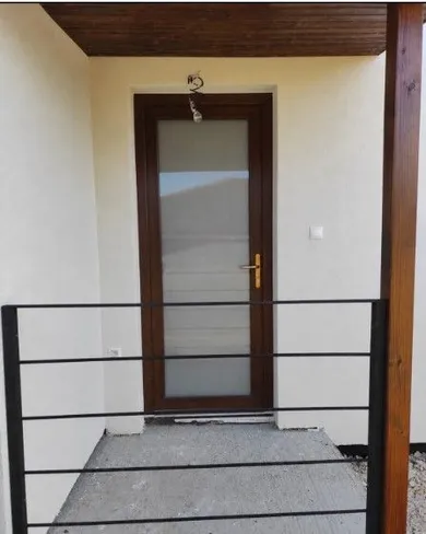 Na predaj dom, 150 m², Cabaj-Čápor, Cabajská