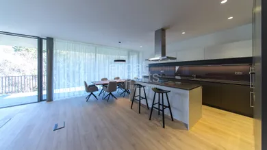 Na prenájom 4-izbový byt, 144 m², Bratislava-Staré Mesto
