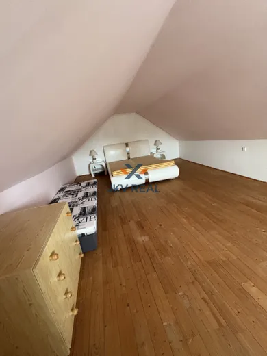Na prenájom 2-izbový byt, 54 m², Zvolen, Borovianska