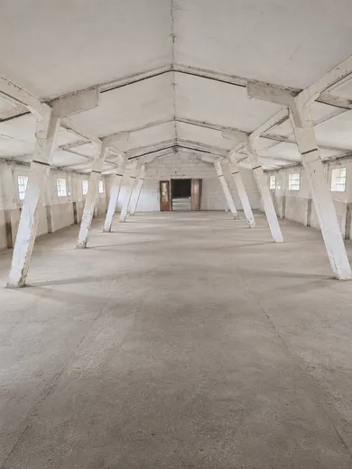 Na prenájom komerčné, 819 m², Vysoká pri Morave, Hlavná
