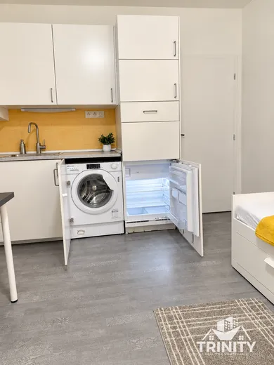 Na prenájom 1-izbový byt, 20 m², Nové Zámky, Nábrežná ulica